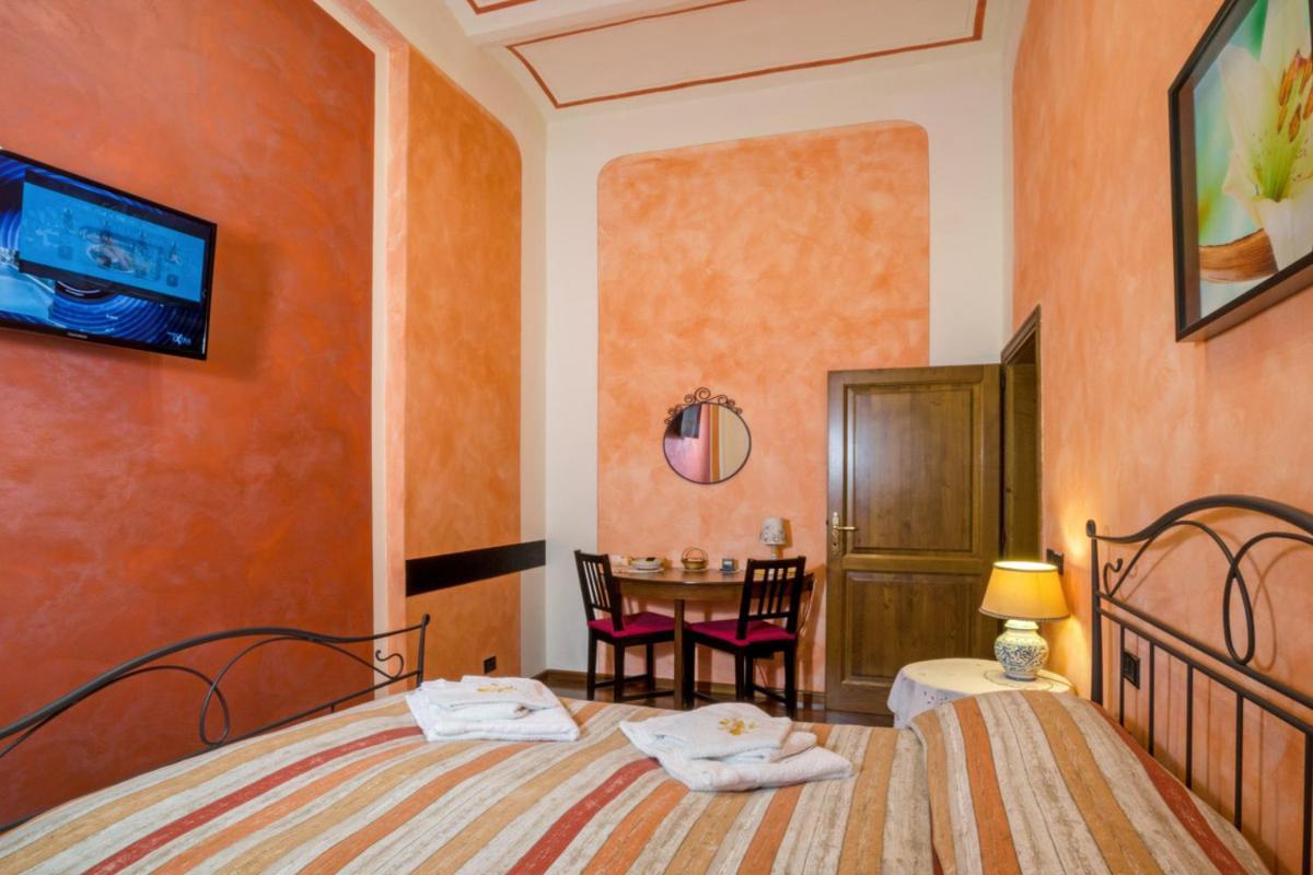 Il Giglio D'Oro Bed & Breakfast Arezzo Bagian luar foto